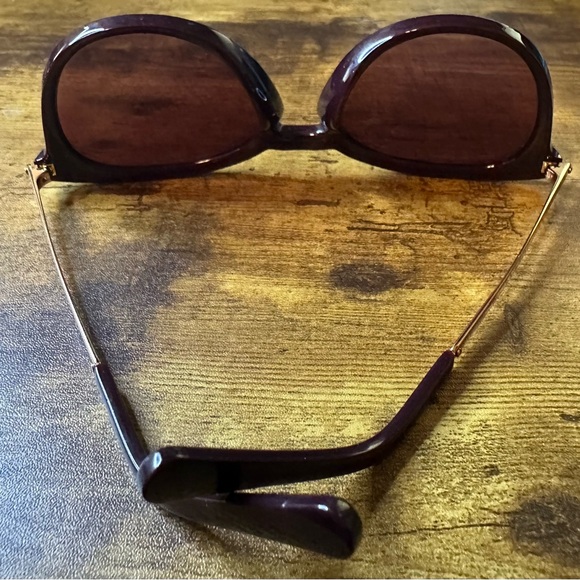 Michael Kors Sunglasses - Picture 4 of 13